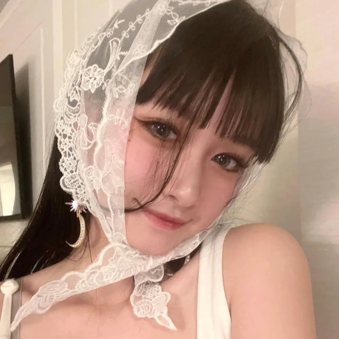 相遇骤雨中